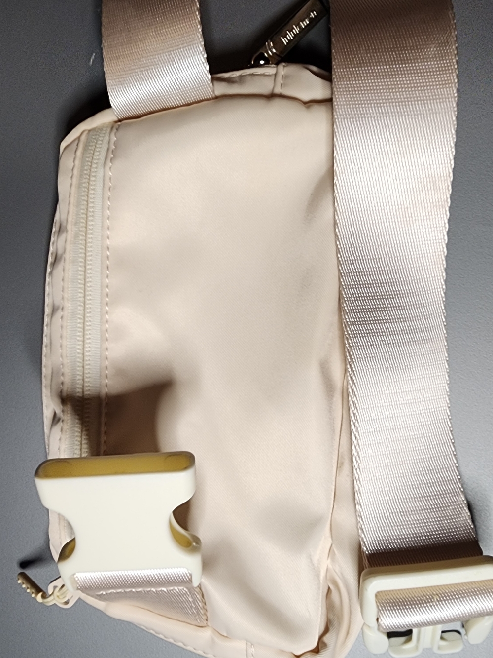 lululemon athletica Cream Travel Pouch - Picture 7 of 12